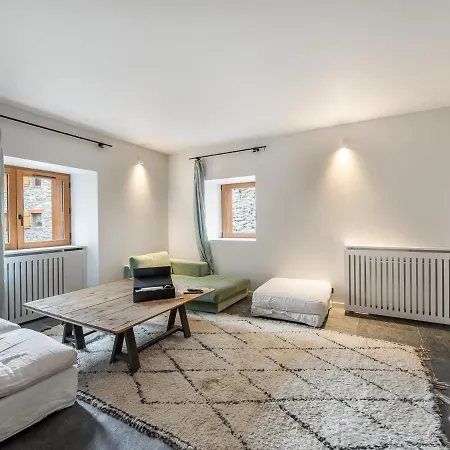 Chalet Familial Neuf Avec Sauna Et Spa, Proche Des Pistes, Accueille 12 Personnes Et Animaux Admis - Fr-1-570-30 Praranger