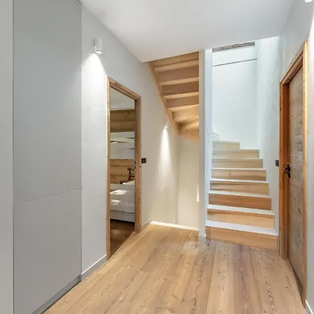 Familial Neuf Avec Sauna Et Spa, Proche Des Pistes, Accueille 12 Personnes Et Animaux Admis - Fr-1-570-30 Chalet *