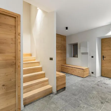 Familial Neuf Avec Sauna Et Spa, Proche Des Pistes, Accueille 12 Personnes Et Animaux Admis - Fr-1-570-30 Praranger
