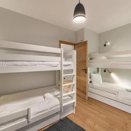 Familial Neuf Avec Sauna Et Spa, Proche Des Pistes, Accueille 12 Personnes Et Animaux Admis - Fr-1-570-30 Chalet Praranger