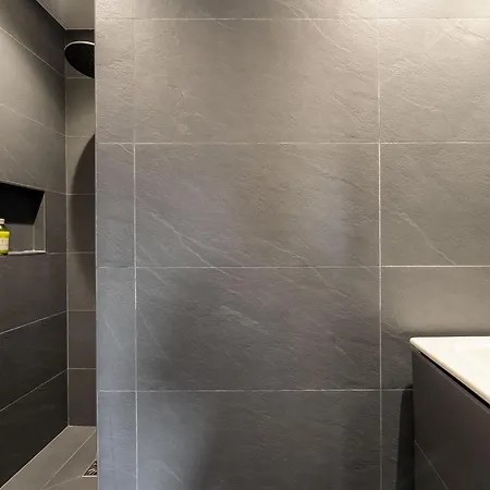 Familial Neuf Avec Sauna Et Spa, Proche Des Pistes, Accueille 12 Personnes Et Animaux Admis - Fr-1-570-30 Chalet Praranger